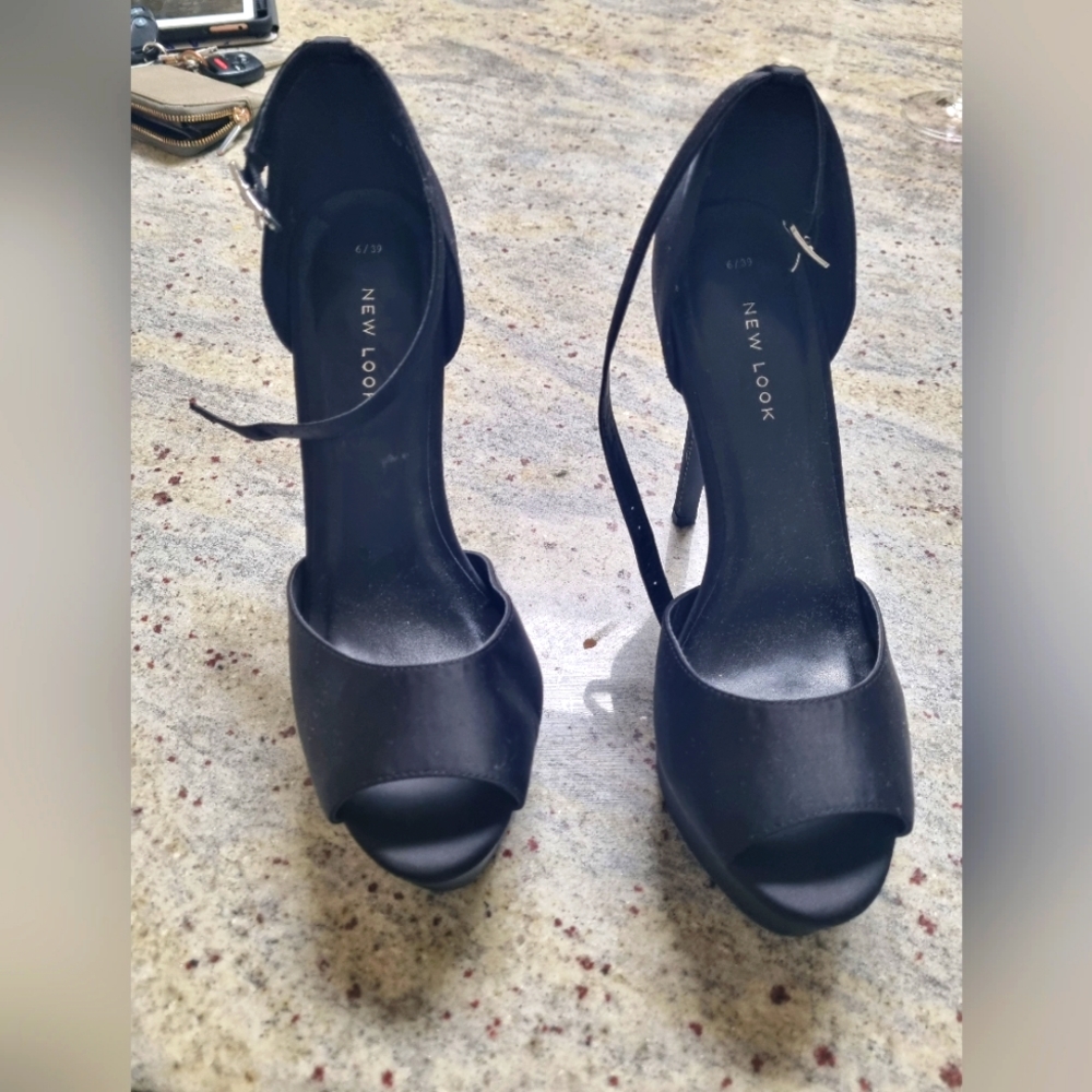 Black High Heels - US size 8